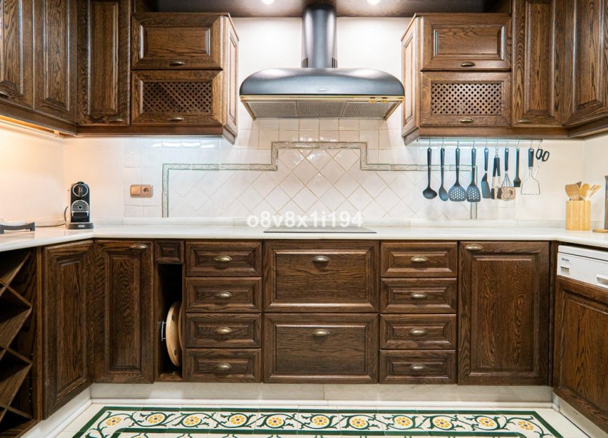 Resale - House - Detached Villa - Fuengirola - Fuengirola Centro