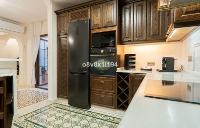 Resale - House - Detached Villa - Fuengirola - Fuengirola Centro