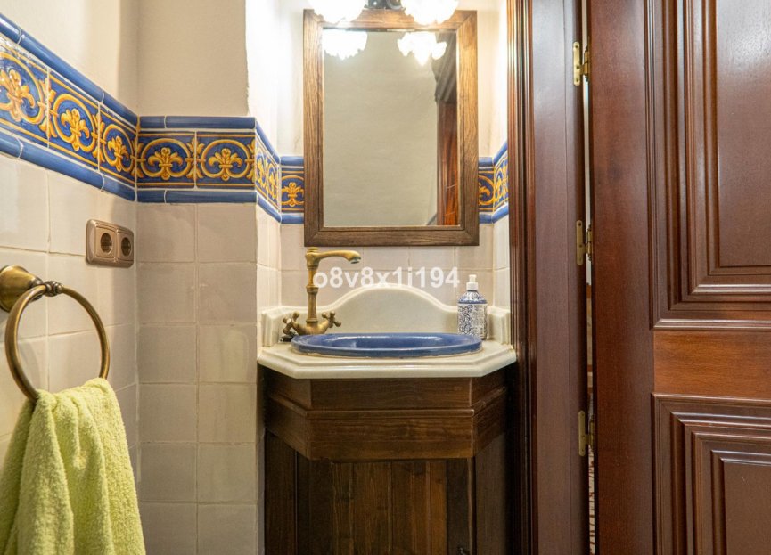 Resale - House - Detached Villa - Fuengirola - Fuengirola Centro