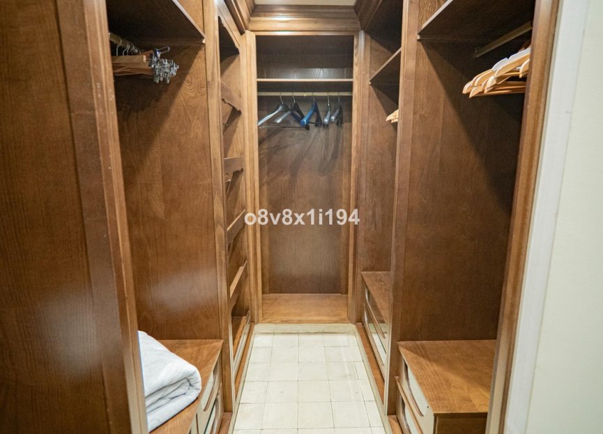 Resale - House - Detached Villa - Fuengirola - Fuengirola Centro