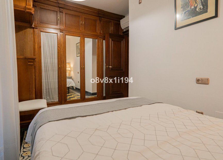 Resale - House - Detached Villa - Fuengirola - Fuengirola Centro