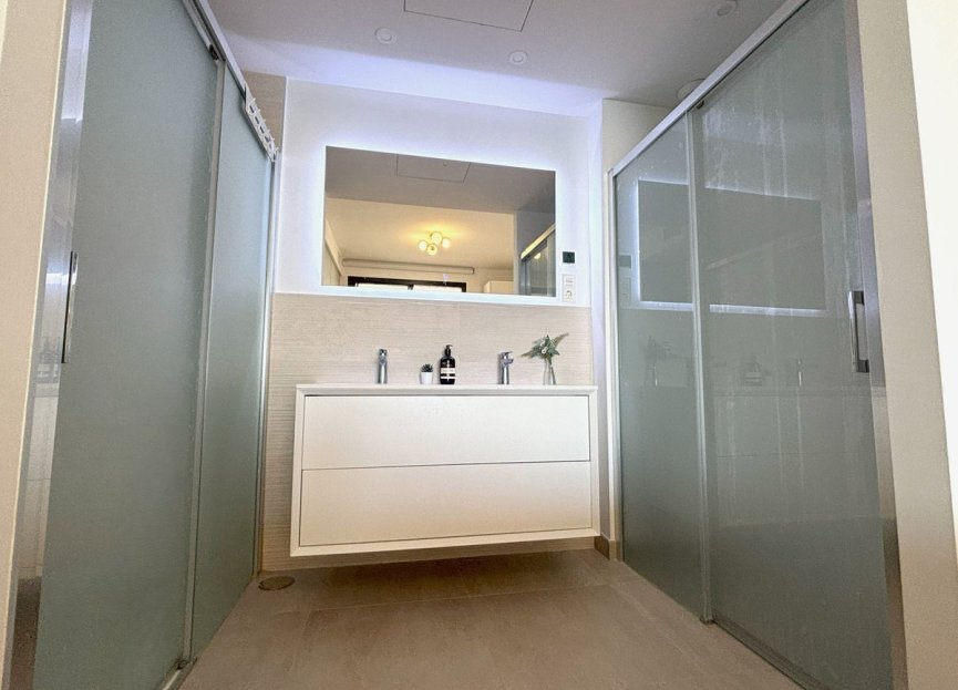 Resale - Apartment - Middle Floor Apartment - Fuengirola - Fuengirola Centro