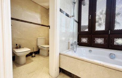 Resale - Apartment - Penthouse - Marbella - Nueva Andalucia