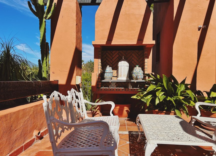 Resale - Apartment - Penthouse - Marbella - Nueva Andalucia