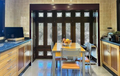 Resale - Apartment - Penthouse - Marbella - Nueva Andalucia