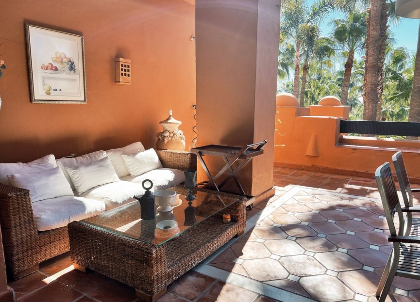 Resale - Apartment - Penthouse - Marbella - Nueva Andalucia