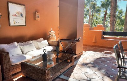 Resale - Apartment - Penthouse - Marbella - Nueva Andalucia