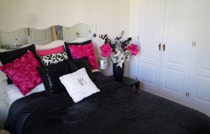 Resale - House - Townhouse - Marbella - Elviria