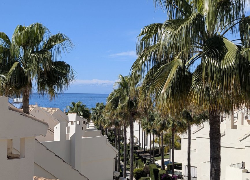 Resale - House - Townhouse - Marbella - Las Chapas