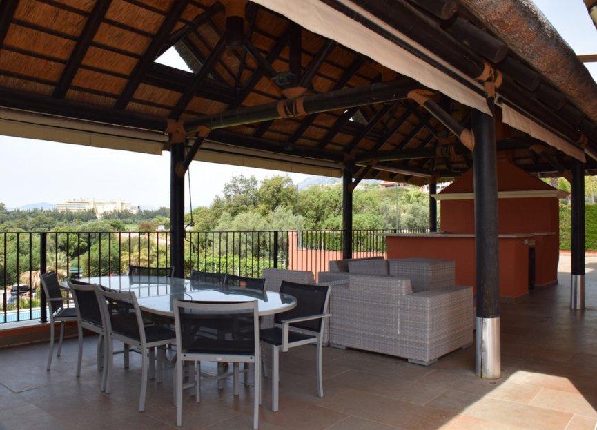 Resale - House - Detached Villa - Marbella - Santa Clara