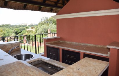 Resale - House - Detached Villa - Marbella - Santa Clara