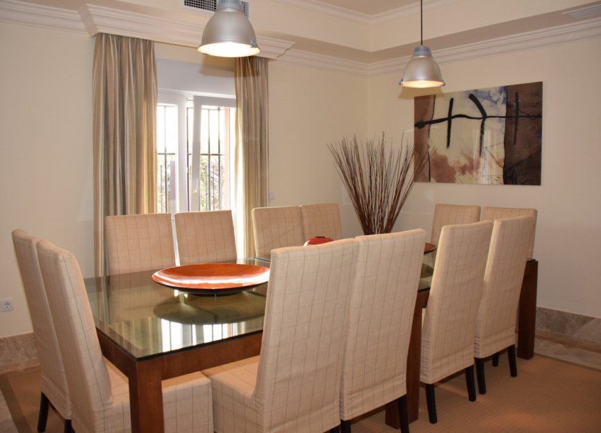 Resale - House - Detached Villa - Marbella - Santa Clara