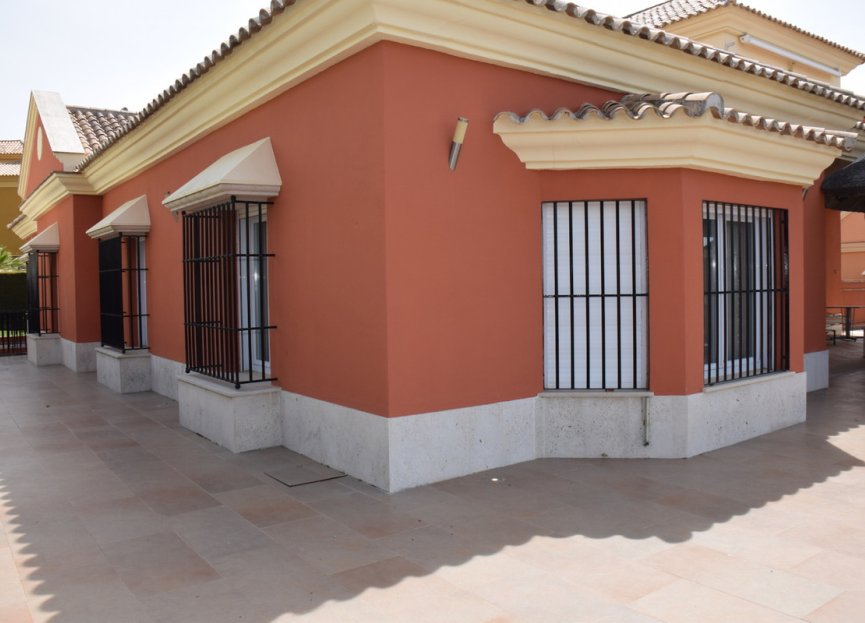 Resale - House - Detached Villa - Marbella - Santa Clara