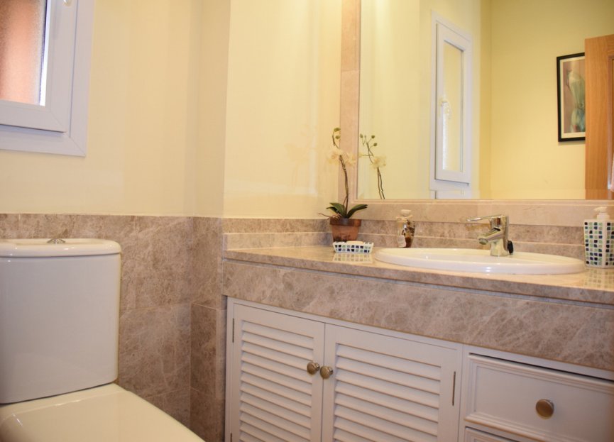 Resale - House - Detached Villa - Marbella - Santa Clara