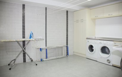 Resale - House - Detached Villa - Marbella - Santa Clara