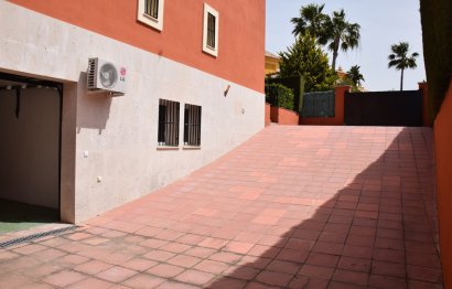 Resale - House - Detached Villa - Marbella - Santa Clara