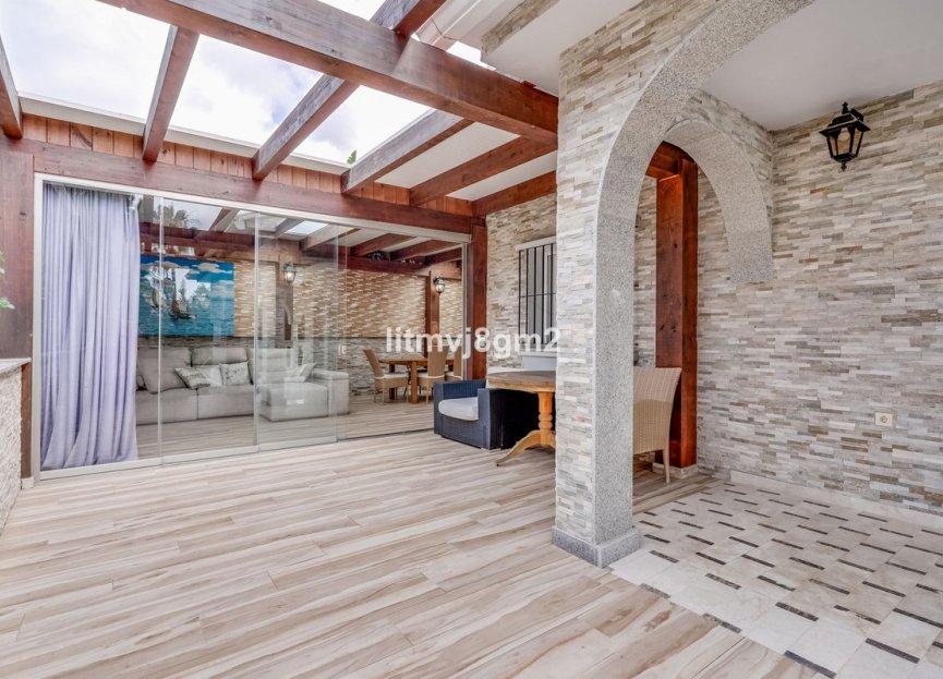 Resale - House - Detached Villa - Marbella - Artola