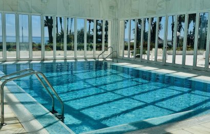 Resale - Apartment - Middle Floor Apartment - Marbella - Puerto Banús