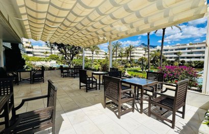 Resale - Apartment - Middle Floor Apartment - Marbella - Puerto Banús