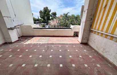 Resale - Apartment - Middle Floor Apartment - Estepona - Estepona Centro