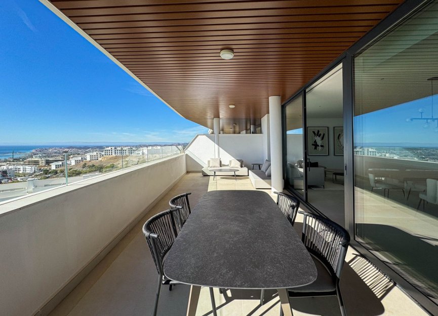 Resale - Apartment - Middle Floor Apartment - Fuengirola - Higueron