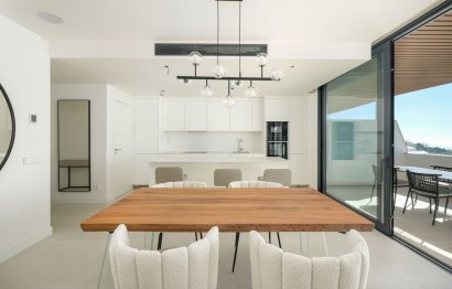 Resale - Apartment - Middle Floor Apartment - Fuengirola - Higueron