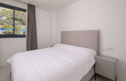 Resale - Apartment - Middle Floor Apartment - Fuengirola - Higueron