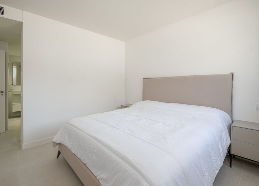 Resale - Apartment - Middle Floor Apartment - Fuengirola - Higueron