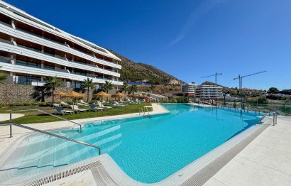 Resale - Apartment - Middle Floor Apartment - Fuengirola - Higueron