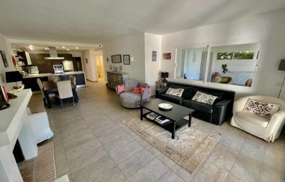 Resale - Ground floor apartment - Marbella - Guadalmina Baja