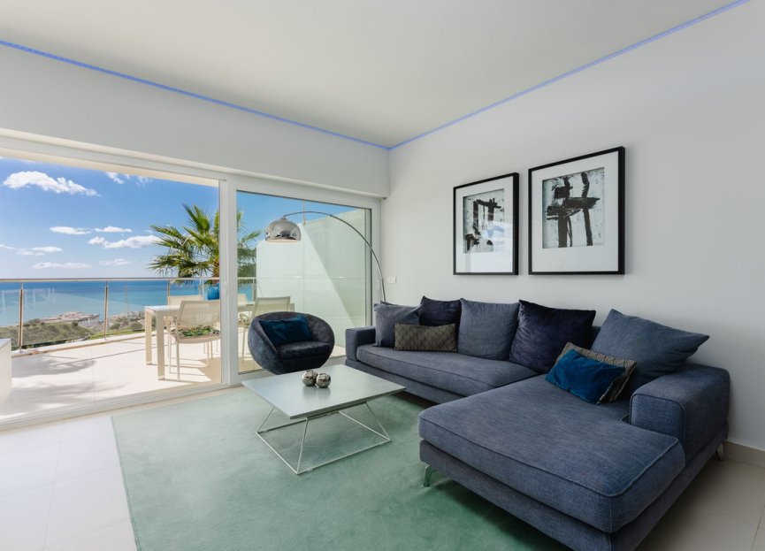 Resale - Apartment - Middle Floor Apartment - Fuengirola - Higueron