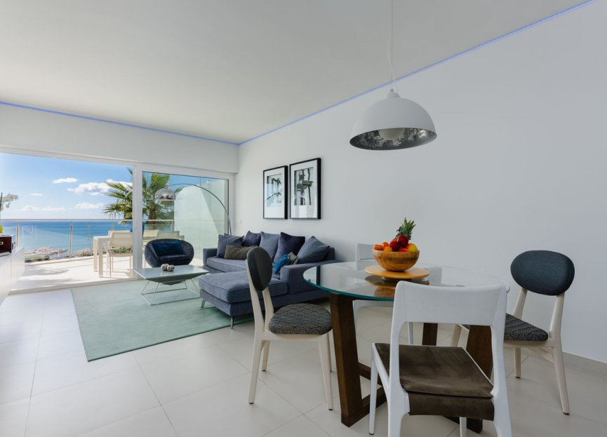 Resale - Apartment - Middle Floor Apartment - Fuengirola - Higueron