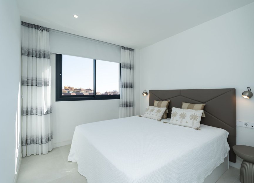 Resale - Apartment - Penthouse - Fuengirola - Fuengirola Centro