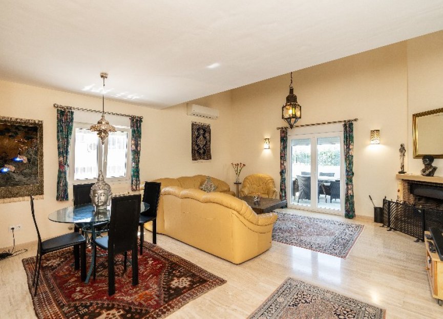 Reventa - House - Detached Villa - Marbella - Marbesa