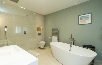 Reventa - House - Detached Villa - Marbella - Marbesa