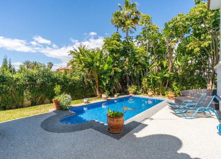 Reventa - House - Detached Villa - Marbella - Marbesa
