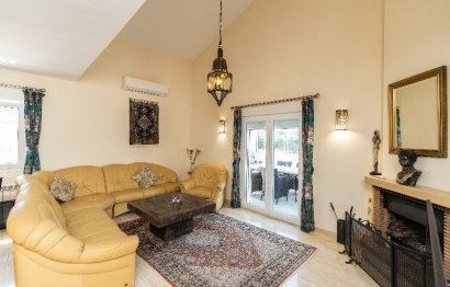 Reventa - House - Detached Villa - Marbella - Marbesa