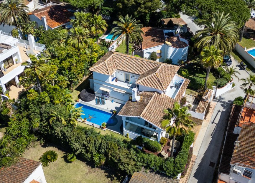 Reventa - House - Detached Villa - Marbella - Marbesa