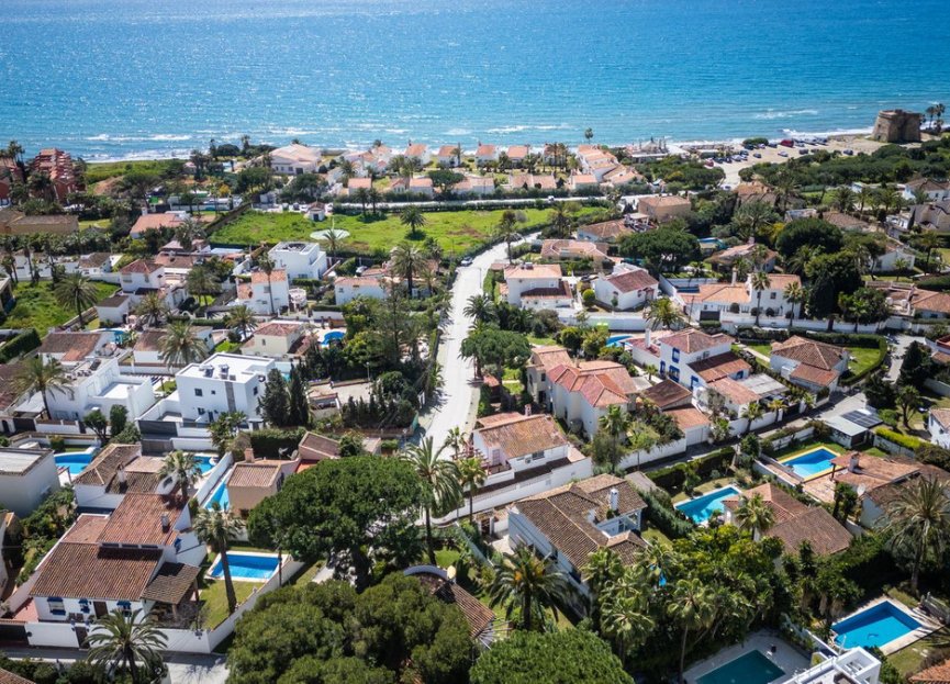 Reventa - House - Detached Villa - Marbella - Marbesa