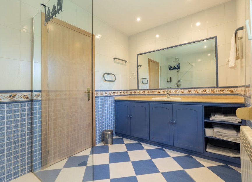 Reventa - House - Detached Villa - Marbella - Marbesa