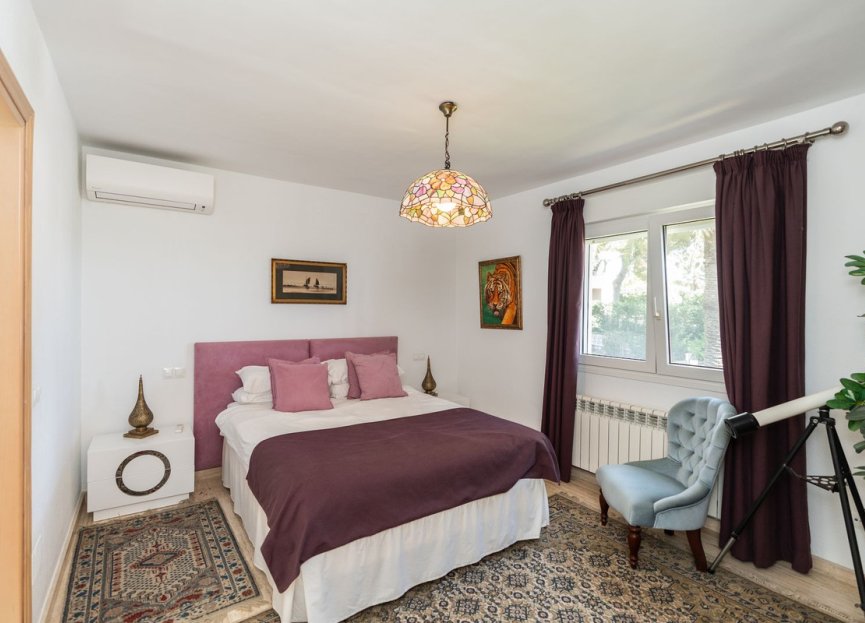 Reventa - House - Detached Villa - Marbella - Marbesa