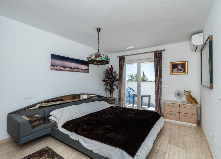 Reventa - House - Detached Villa - Marbella - Marbesa