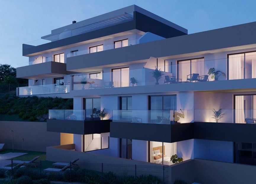 Resale - Apartment - Middle Floor Apartment - Estepona - Estepona Centro