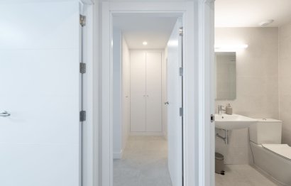 Resale - Apartment - Middle Floor Apartment - Estepona - Estepona Centro