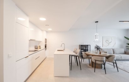 Resale - Apartment - Middle Floor Apartment - Estepona - Estepona Centro