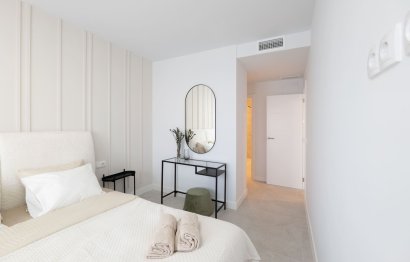 Resale - Apartment - Middle Floor Apartment - Estepona - Estepona Centro