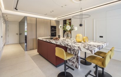 Resale - Apartment - Middle Floor Apartment - Marbella - The Golden Mile