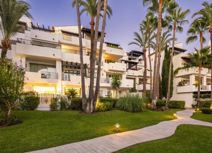 Resale - Apartment - Middle Floor Apartment - Marbella - The Golden Mile