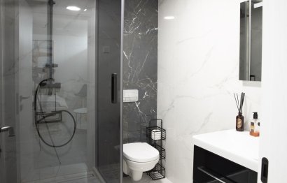 Resale - House - Detached Villa - Benalmádena - Benalmadena Centro