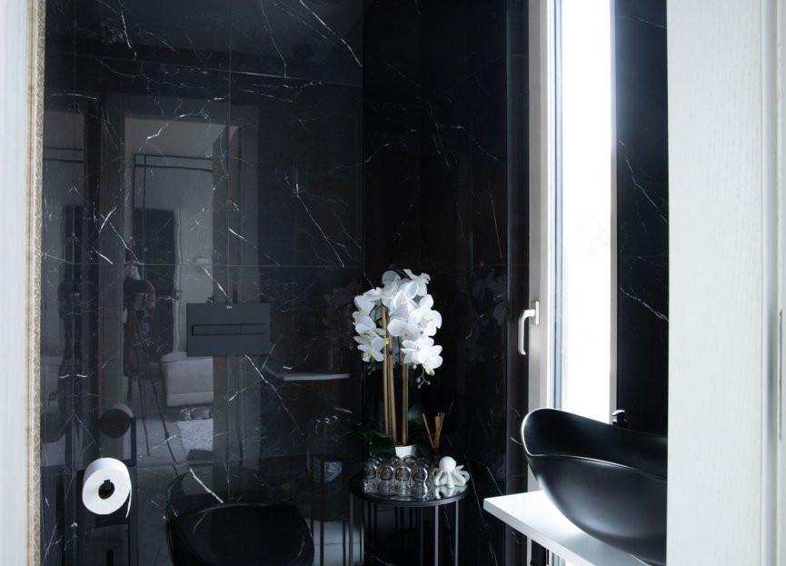 Resale - House - Detached Villa - Benalmádena - Benalmadena Centro